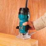 Rebordeadora-Makita-530W-MT-3700B-1.jpg